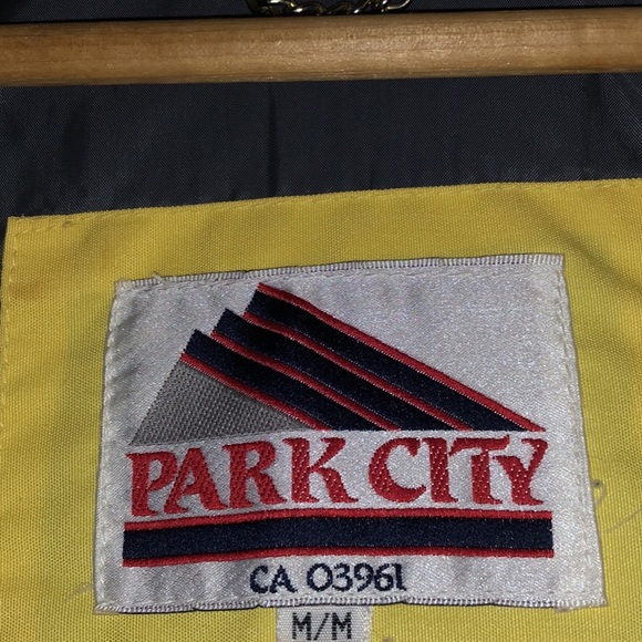 Park City Vest - Picture 2 of 2